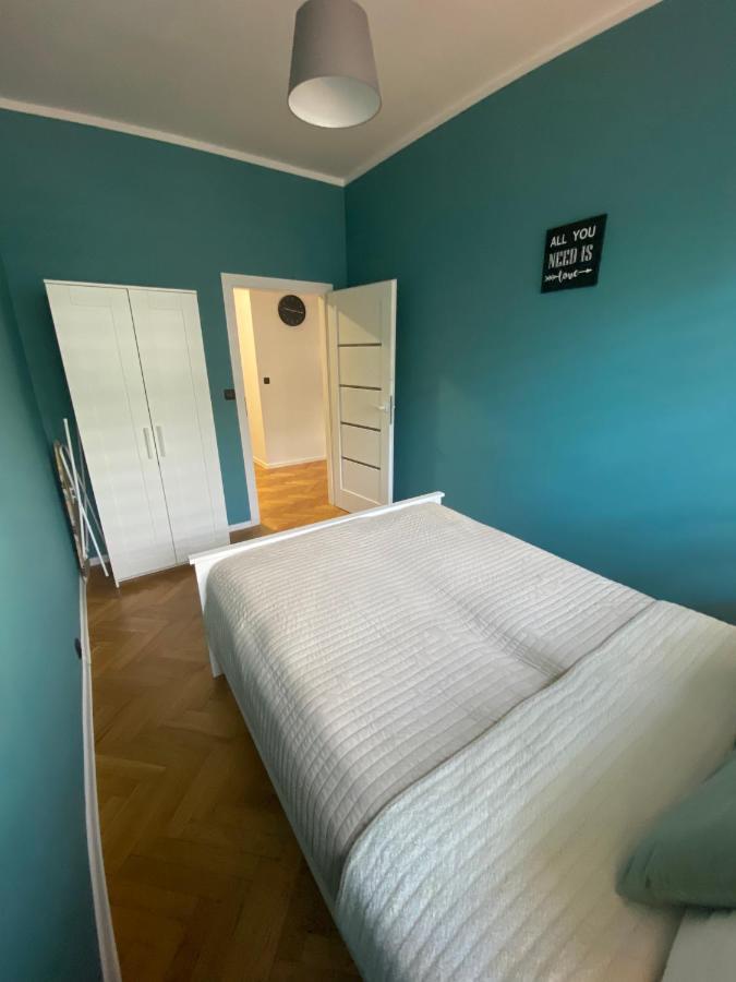 Hostel Pod Topolami Zielona Góra Eksteriør billede